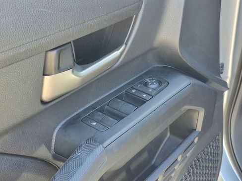 Used 2025 Toyota Tacoma TRD Off-Road AWD/4WD image 14