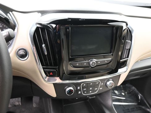 Certified 2023 Chevrolet Traverse LS image 15