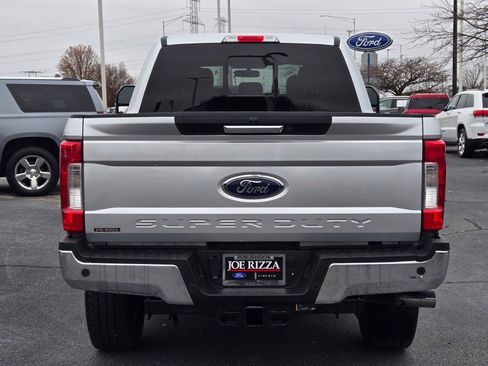 Used 2019 Ford F250 Lariat image 11