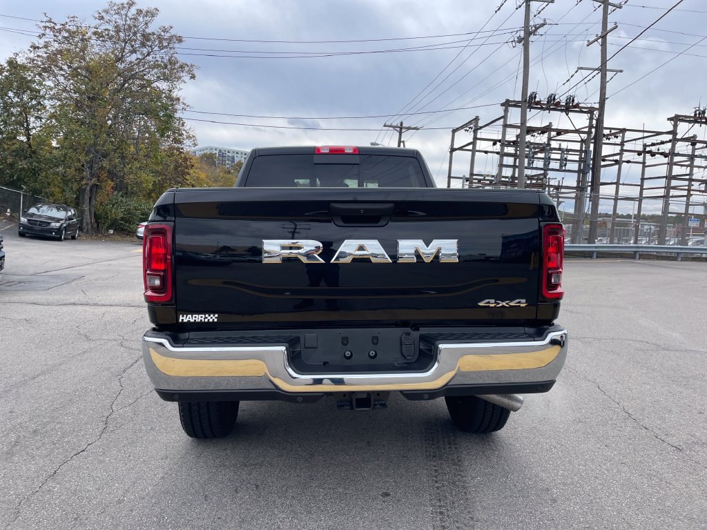 Used 2026 RAM 2500 Tradesman AWD/4WD image 4