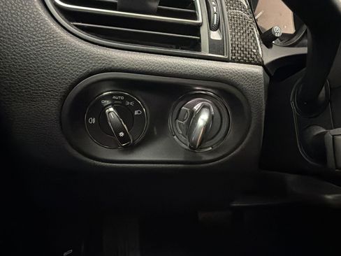 Certified 2024 Porsche Macan S AWD/4WD image 28