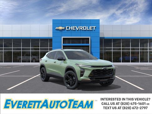 New 2026 Chevrolet Trax ACTIV w/ Driver Confidence Package FWD image 1