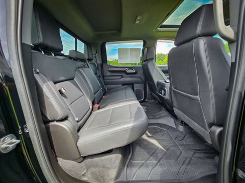 Used 2023 Chevrolet Silverado 1500 LTZ w/ LTZ Premium Package AWD/4WD image 41
