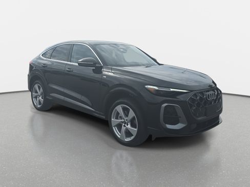 New 2025 Audi Q5 Premium Plus image 3