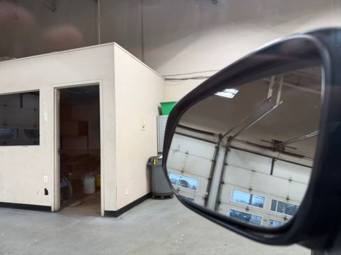 Used 2019 Toyota RAV4 XLE image 25