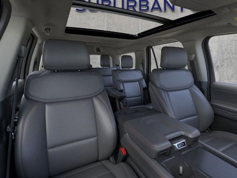 New 2026 Ford Expedition Active image 10