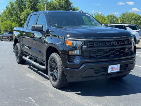 New 2026 Chevrolet Silverado 1500 Custom w/ Turbomax Blackout Package AWD/4WD image 2