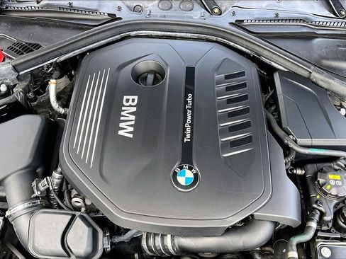 Used 2019 BMW 440i Coupe w/ M Sport Package RWD image 31