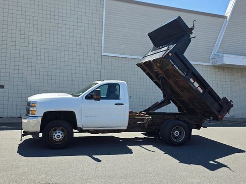 Used 2019 Chevrolet Silverado 3500 W/T w/ WT Convenience Package AWD/4WD image 15
