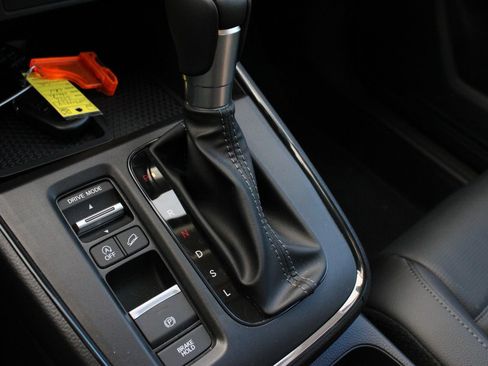 Used 2026 Honda CR-V EX-L image 17