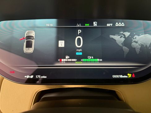 New 2026 Land Rover Range Rover Sport Dynamic SE image 17