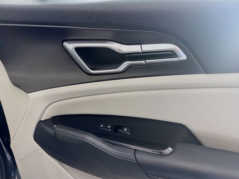 Used 2023 Kia Sportage EX image 31