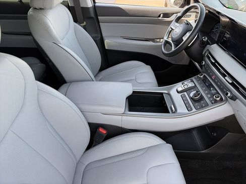 Certified 2025 Hyundai Palisade SEL AWD/4WD image 11