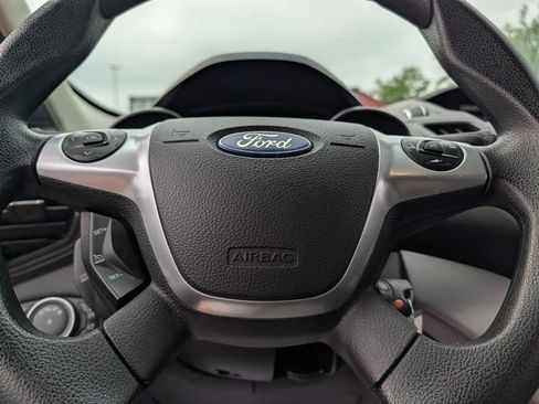 Used 2015 Ford Escape SE FWD image 26