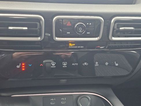 New 2026 Nissan Sentra SV w/ SV Convenience Package FWD image 15