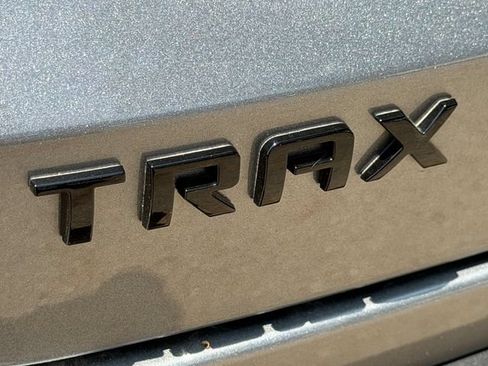 New 2026 Chevrolet Trax LT w/ Driver Confidence Package FWD image 10