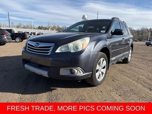Used 2011 Subaru Outback 2.5i Limited w/ PWR Moonroof Pkg image 1