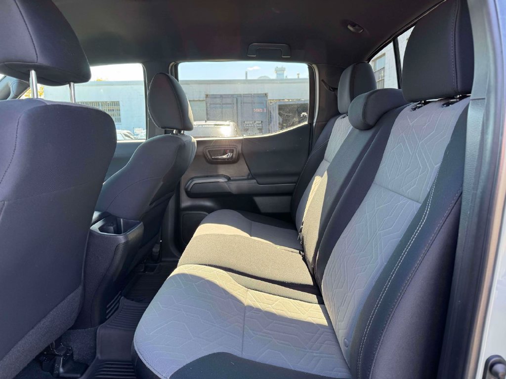 Used 2023 Toyota Tacoma TRD Sport AWD/4WD image 13