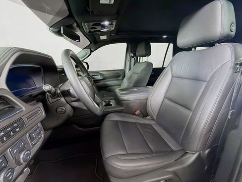Used 2023 Chevrolet Tahoe Z71 w/ Z71 Off-Road Package AWD/4WD image 29