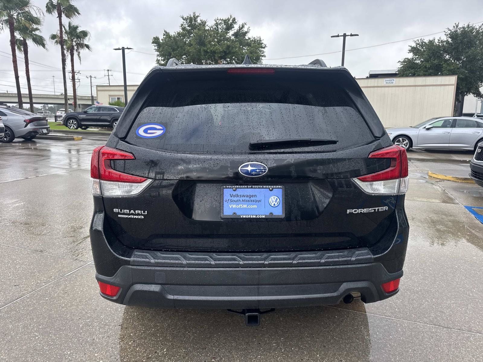 Used 2019 Subaru Forester Premium AWD/4WD image 6