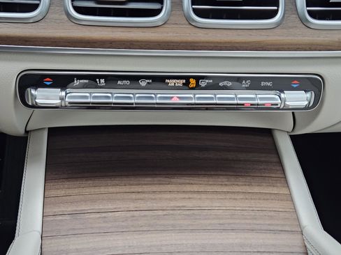 Certified 2026 Mercedes-Benz GLE 450 4MATIC image 11