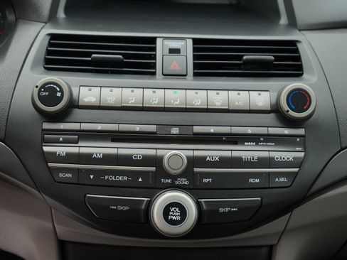 Used 2010 Honda Accord LX image 16