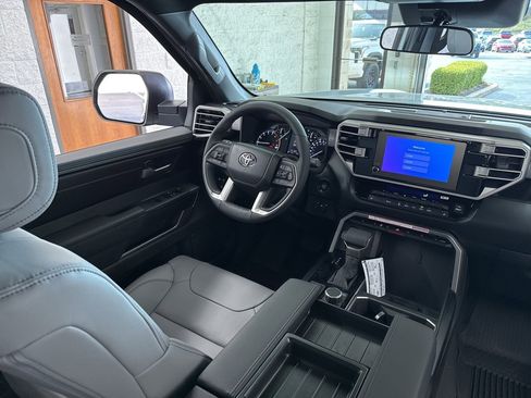 New 2026 Toyota Tundra SR5 image 40