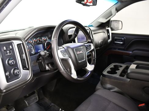 Used 2018 GMC Sierra 1500 SLE w/ SLE Value Package AWD/4WD image 35