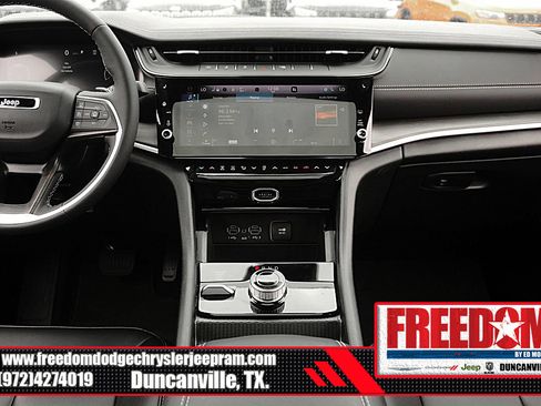 New 2026 Jeep Grand Cherokee L Limited w/ Limited Altitude Package AWD/4WD image 20