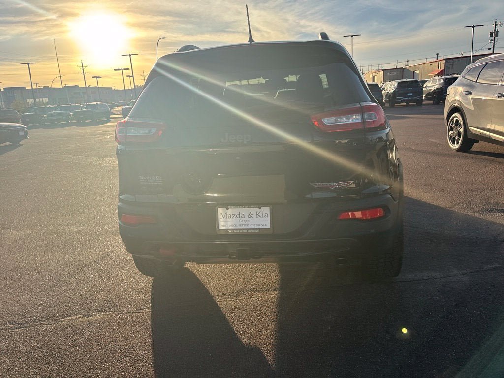 Used 2018 Jeep Cherokee Trailhawk w/ Quick Order Package 27L AWD/4WD image 6