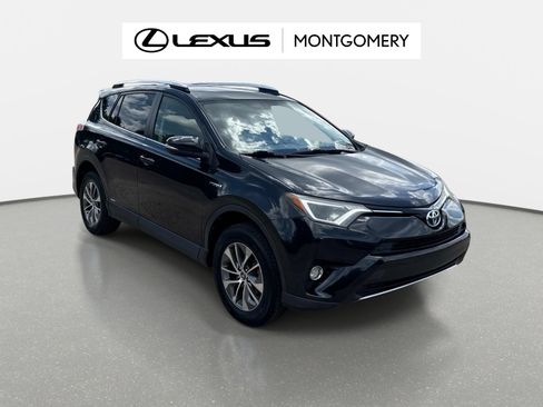 Used 2016 Toyota RAV4 XLE AWD/4WD image 1