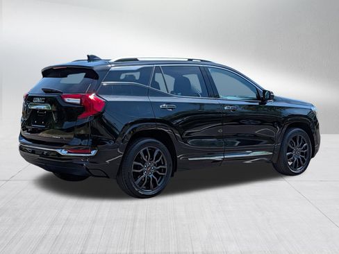 Used 2023 GMC Terrain Denali w/ Black Diamond Edition AWD/4WD image 7