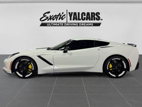 Used 2015 Chevrolet Corvette Stingray Coupe w/ 3LT Preferred Equipment Group RWD image 2