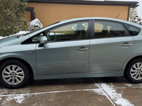 Used 2013 Toyota Prius Plug-In Hybrid image 2