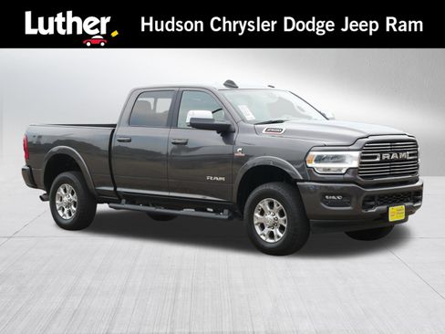 Used 2022 RAM 2500 Laramie AWD/4WD image 1