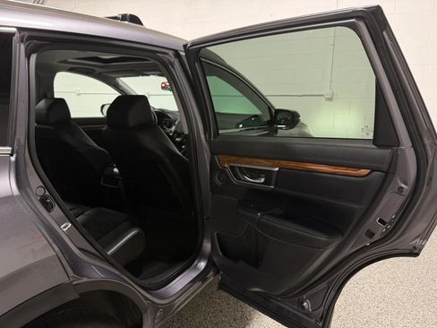Used 2018 Honda CR-V Touring image 50