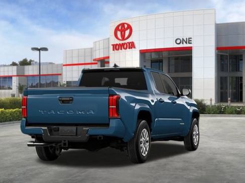 Certified 2026 Toyota Tacoma SR5 image 11