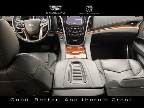 Used 2019 Cadillac Escalade Premium Luxury RWD image 9