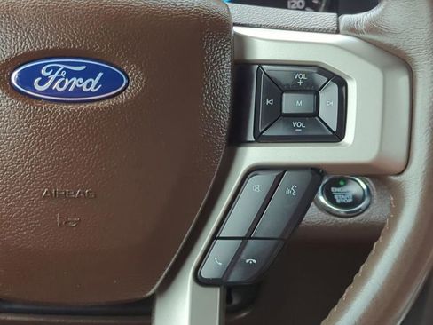 Used 2020 Ford F150 King Ranch image 22