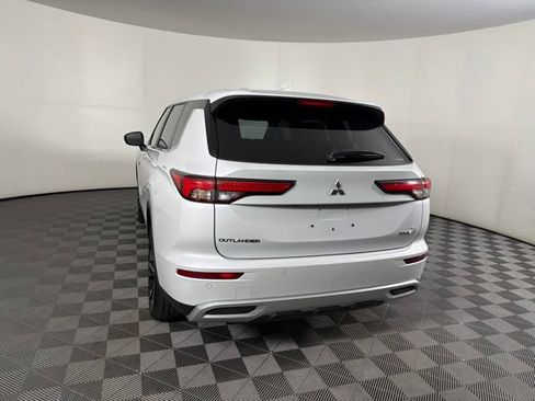 Used 2024 Mitsubishi Outlander SE AWD/4WD image 20
