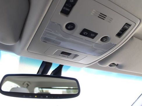 Used 2014 Lexus ES 350 w/ Luxury Package FWD image 16