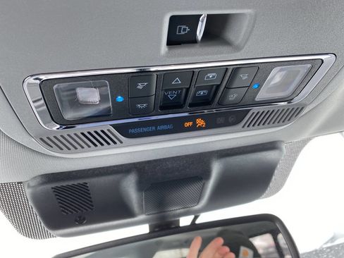 Used 2023 Ford F150 Lariat w/ Equipment Group 502A High image 39