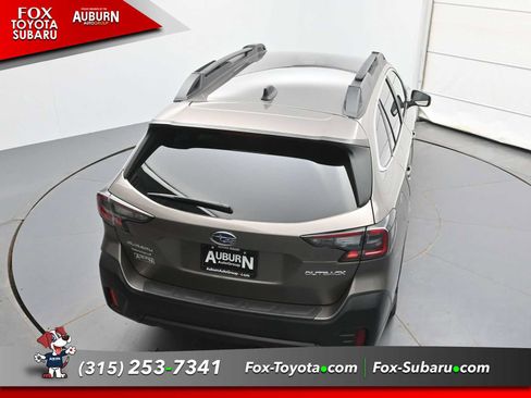 Used 2021 Subaru Outback Premium AWD/4WD image 27