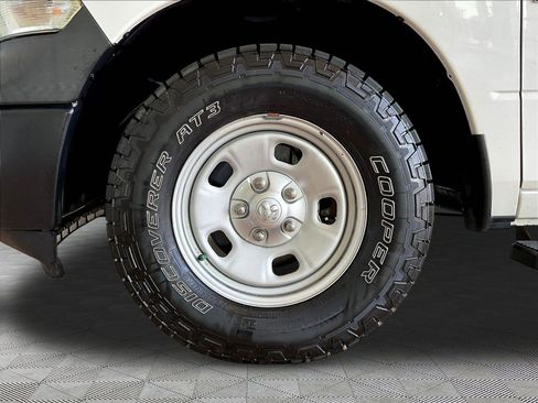Used 2019 RAM 1500 Tradesman RWD image 32