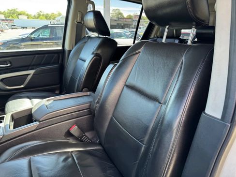 Used 2015 Nissan Armada SL AWD/4WD image 12