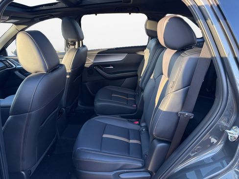 New 2026 MAZDA CX-90 Plug-In Hybrid w/ Premium Plus image 13