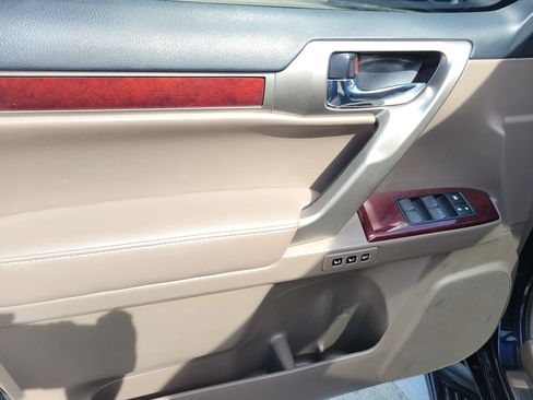 Used 2019 Lexus GX 460 Premium AWD/4WD image 20