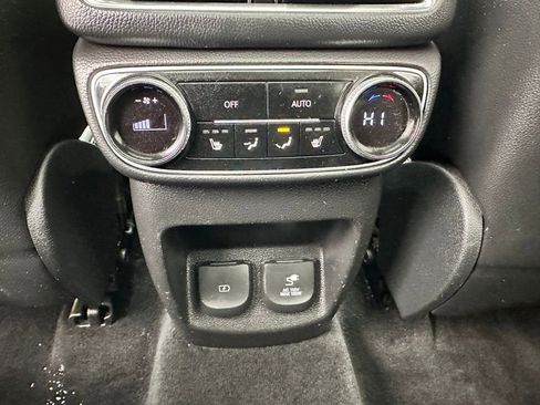 Used 2021 Genesis GV80 2.5T image 14