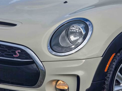 Used 2019 MINI Cooper Clubman S image 8