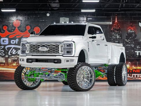 Used 2024 Ford F450 Limited w/ FX4 Off-Road Package AWD/4WD image 2